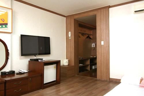 hotel olympic