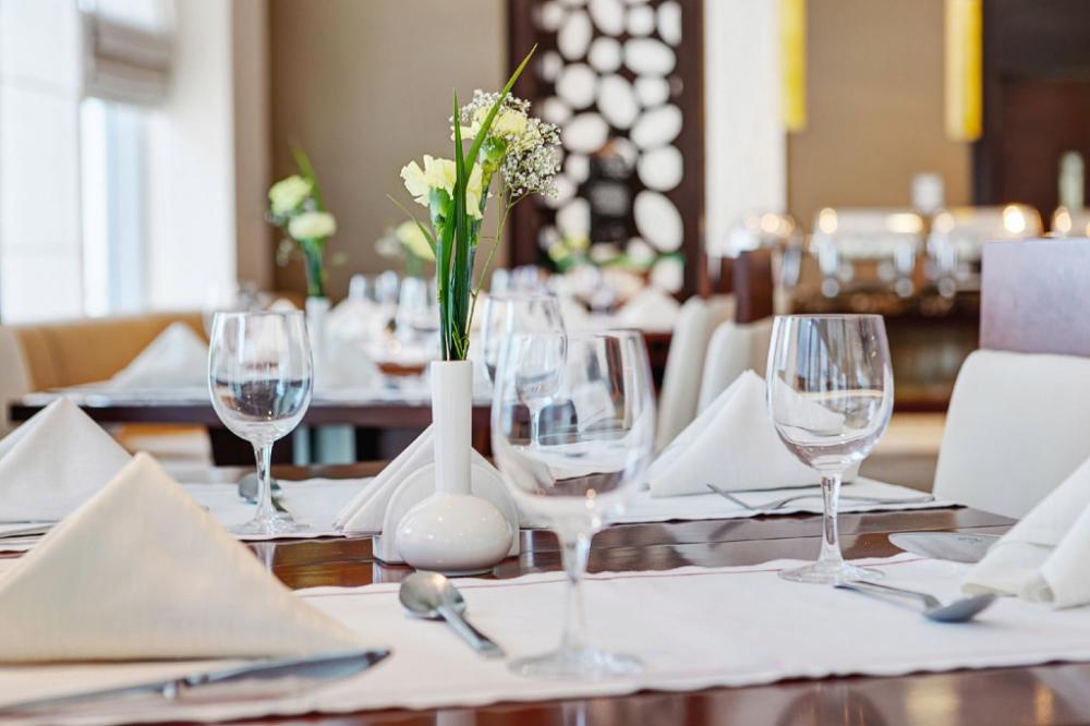 icon delux hotel apartments al barsha