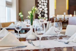 icon delux hotel apartments al barsha