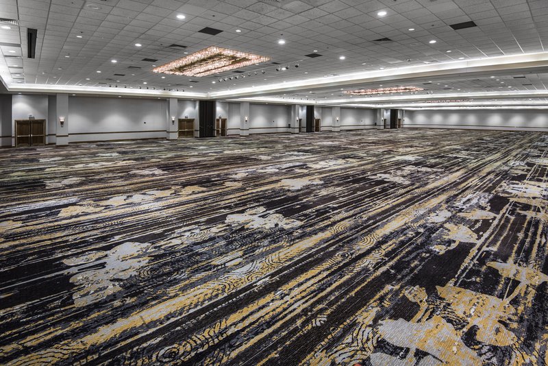 holiday inn springdale fayetteville area by ihg