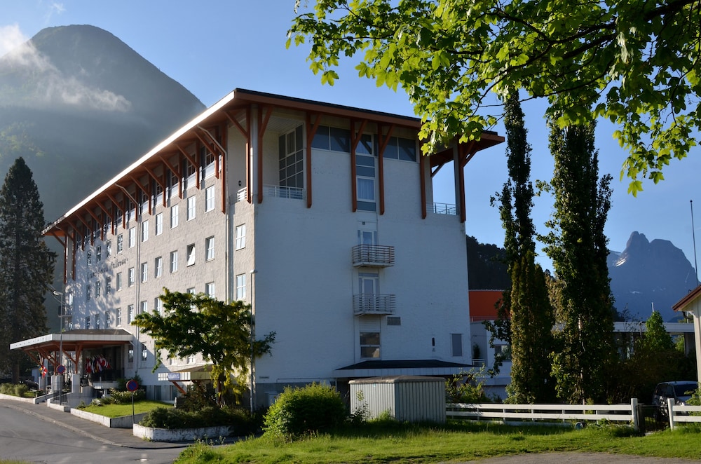 grand hotel by classic norway hotels