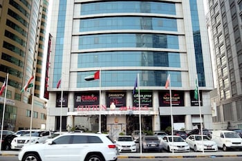 clifton international hotel