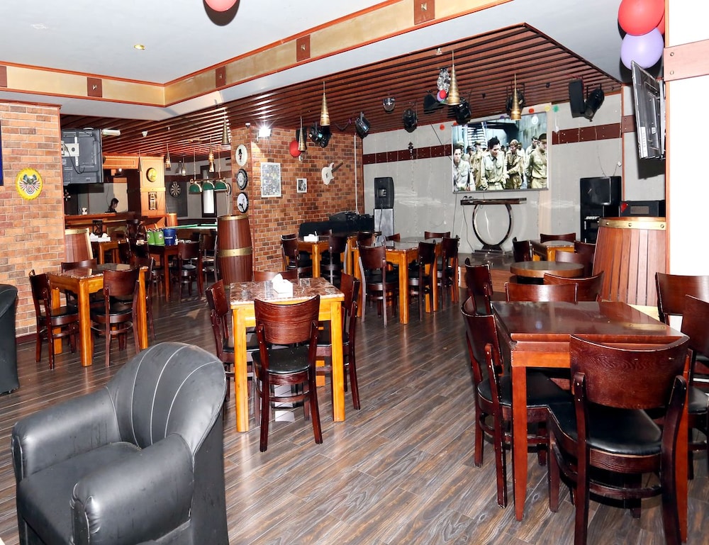 clifton international hotel