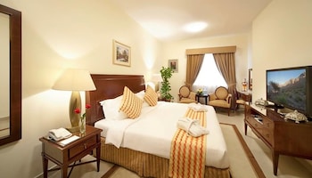 clifton international hotel