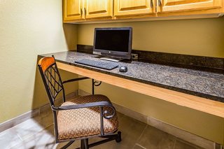 americinn by wyndham hotel and suites long lake