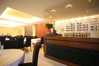 tesoro hotel