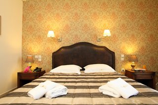 tesoro hotel