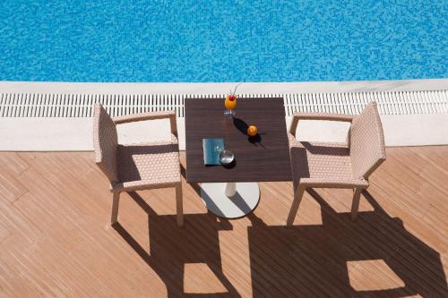 royal nidri hotel and apartments