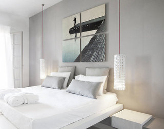 The Bay Hotel & Suites,Tragaki>>Pineios,5 star