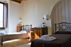 s martin hotel