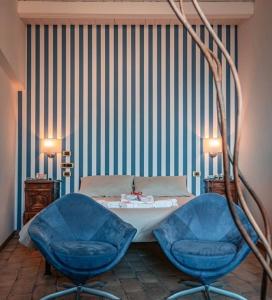 s martin hotel
