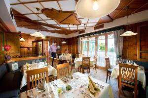 Hotel Waldfrieden,Hallstatt>>Aich,4 star