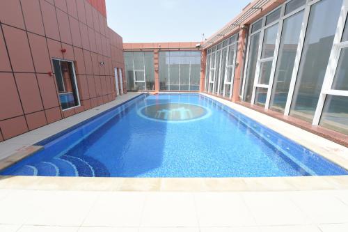 orange suites hotel