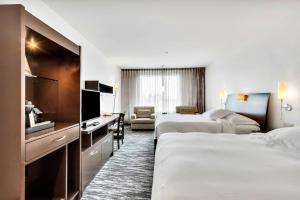 Hotel Mortagne,Longueuil>>Boucherville,4 star