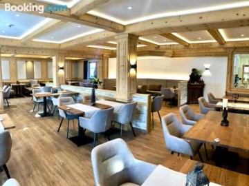 hartwegers hotel