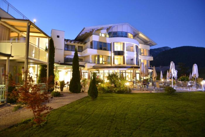 hartwegers hotel