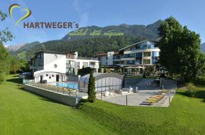 Hartweger's Hotel,,4 star