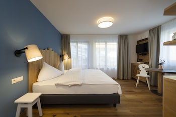 Sepp & Hanni's - Suiten Im Dorf,Neustift Im Stubaital>>Innsbruck,4 star