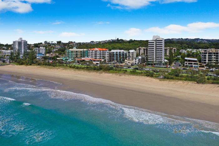 ocean boulevard