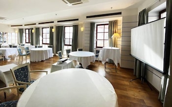 hotel hoffmeister