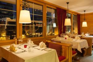 hotel holiday