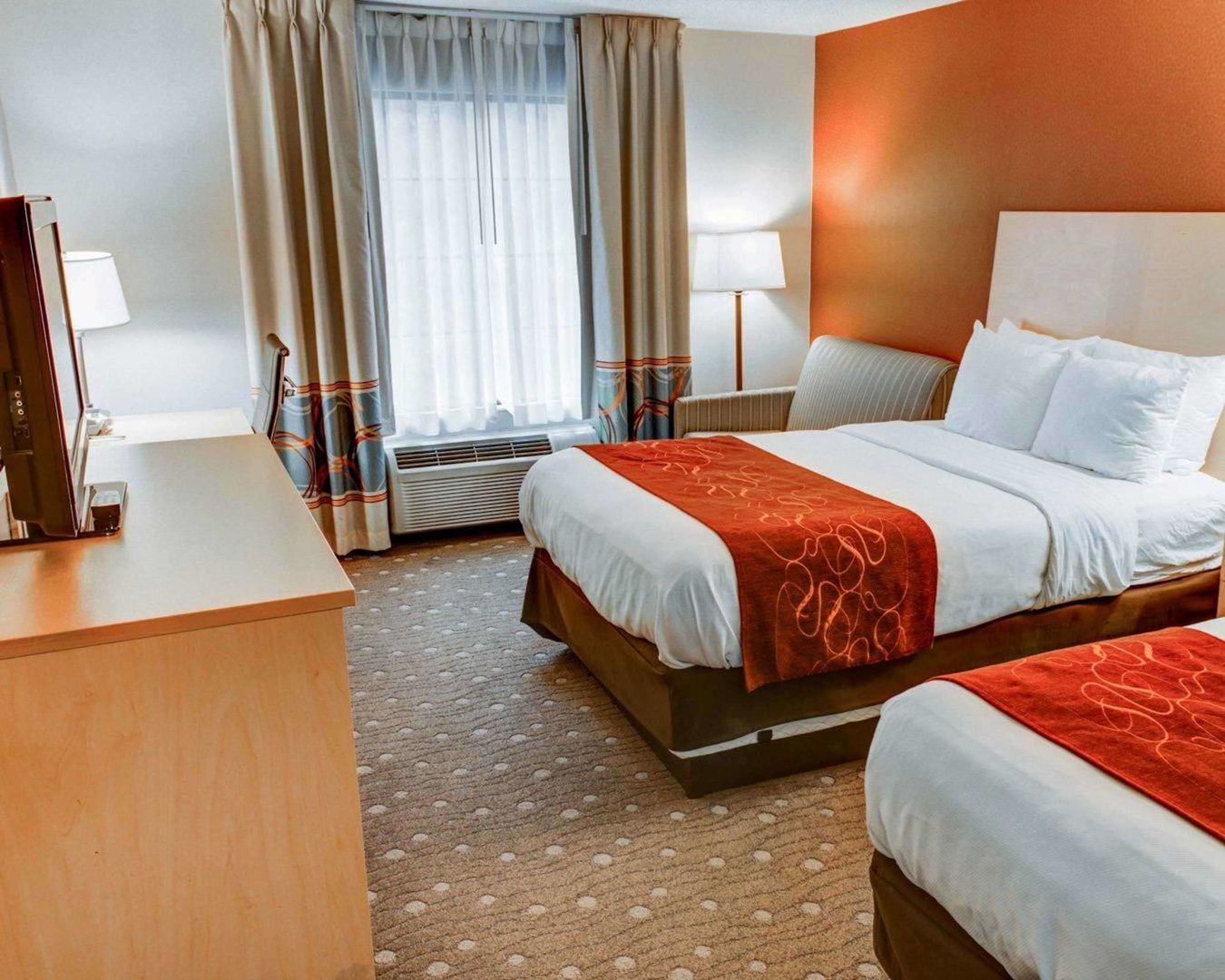 comfort suites pittsburgh airport