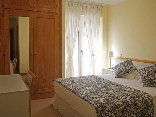 hotel playa de meron