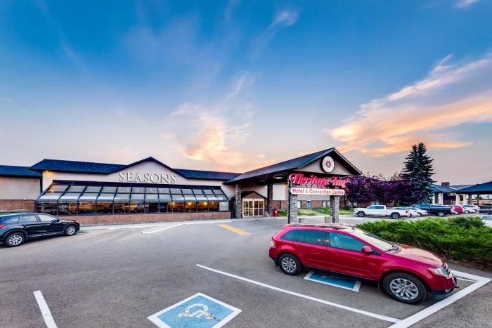 heritage inn and convention centre brooks