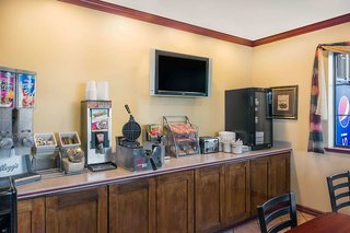 super 8 by wyndham corning