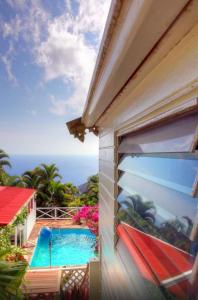 El Momo Cottages,The Bottom>>Saba,3 star