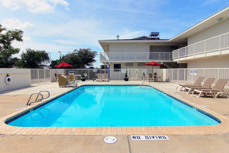 motel 6 corpus christi northwest