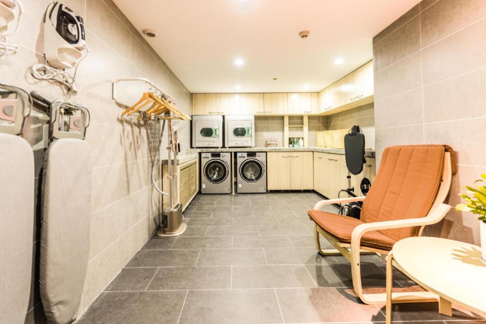 atour hotel harbin nangang district government