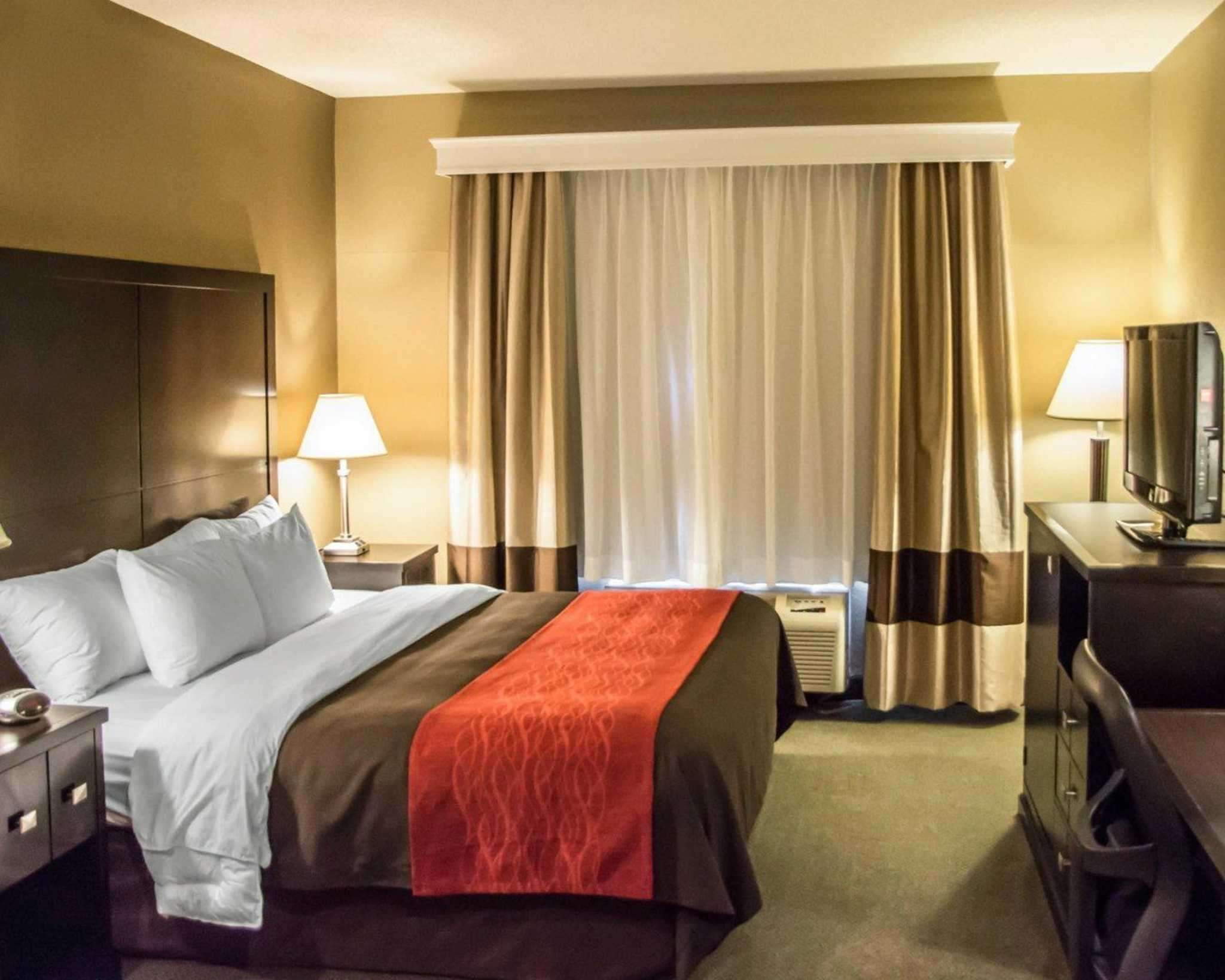 holiday inn express cincinnati north monroe by ihg