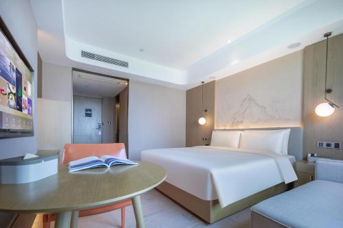 atour x hotel shanghai jinshan wanda plaza city beach