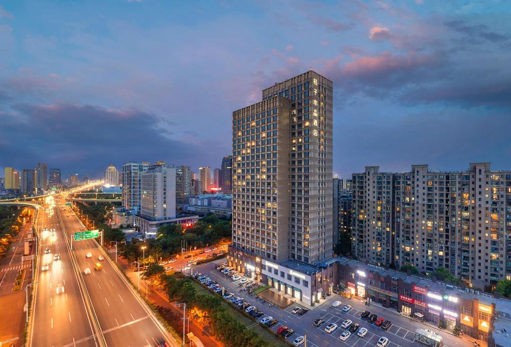 orange hotel nantong railway station the mixc
