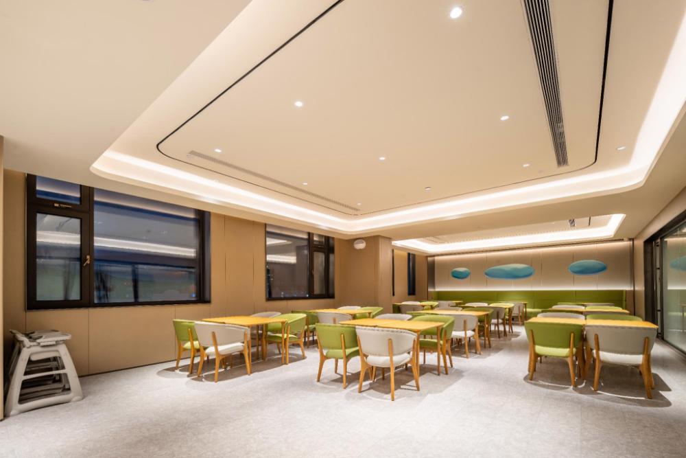 ji hotel lingyuan tianyi square