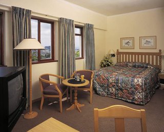 sunsquare cape town gardens