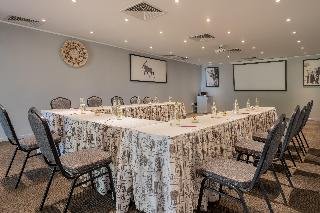 mantis akagera game lodge