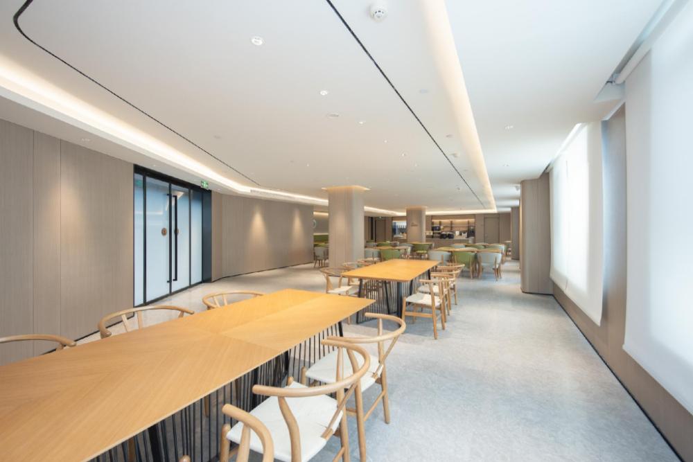 ji hotel linyi lanshan lv ai town