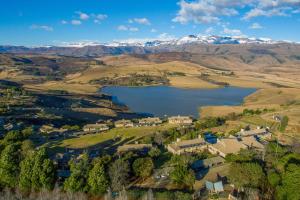 cayley mountain resort