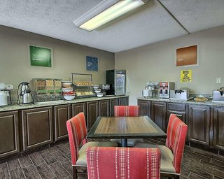 Wyndham Garden Cross Lanes Charleston,Cross Lanes>>Charleston,3 star