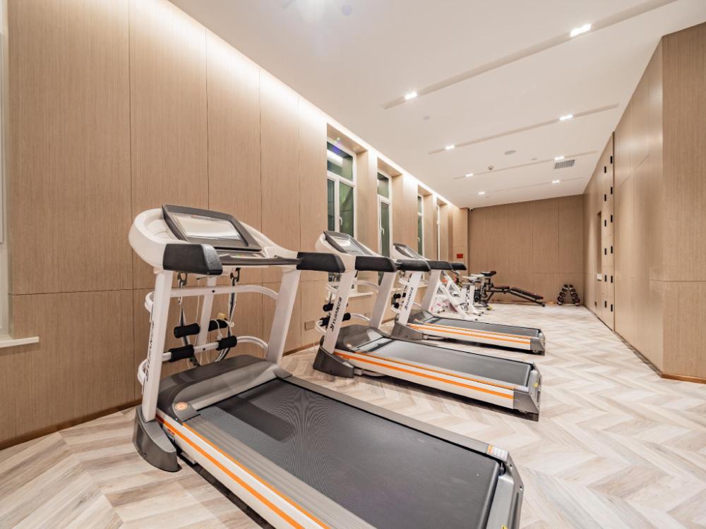 grand madison hotel jiaguguan