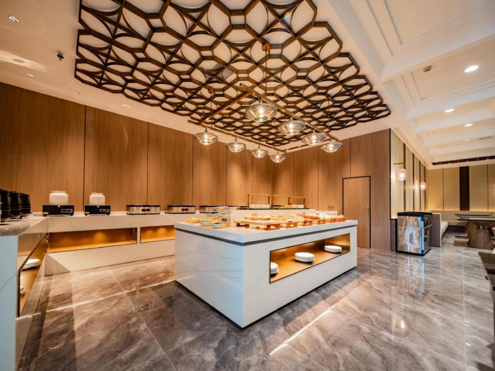grand madison hotel jiaguguan