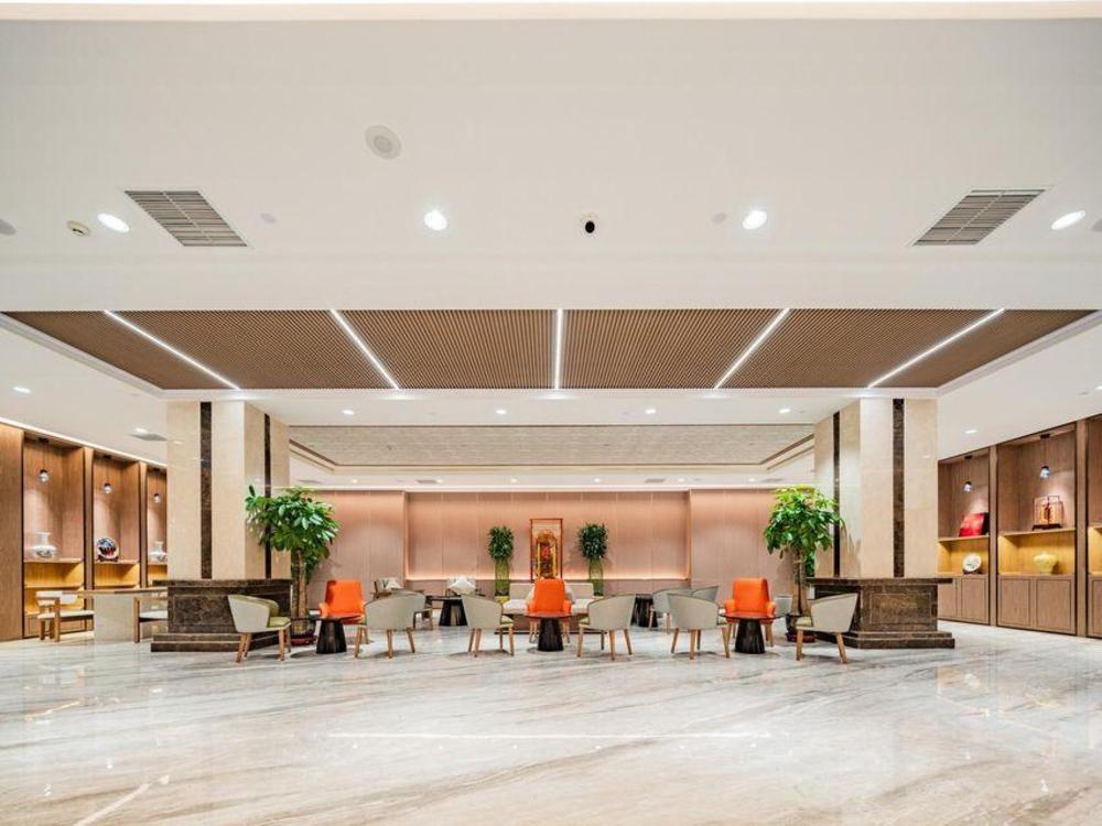 grand madison hotel jiaguguan