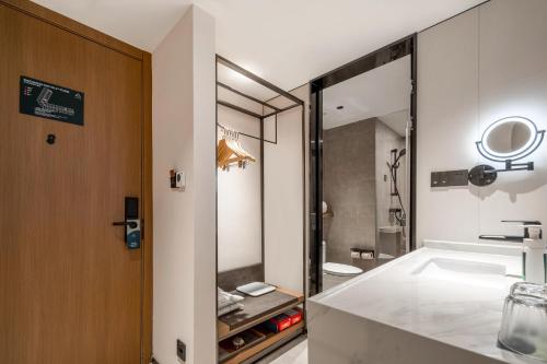 atour hotel fuzhou jinshan aegean sea