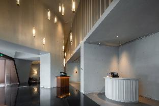 crossing hotel zhengzhou east high speed railyway station