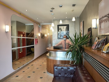 Hotel Modern'est,Paris>>Fontainebleau,2 star