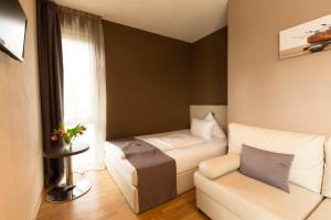 Empress Hotel,Hadern>>Aschheim,3 star