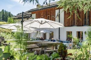 hotel chesa pool val fex