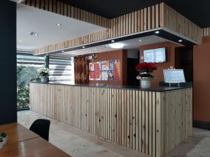 Sleep & Go Brussels South,St. Genesius-Rode>>Brussels,2 star